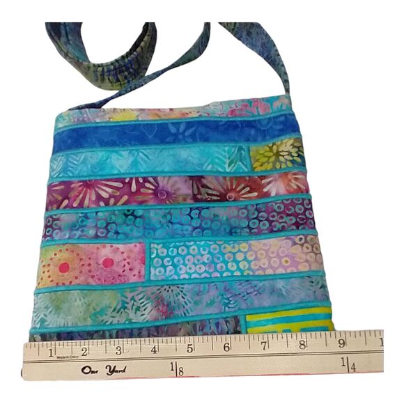 Handmade SieberDesigns Multicolored Batik Crossbody Purse Adjustable Strap - Picture 7 of 8